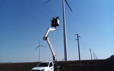 ЕРП Север обезопаси участъци от въздушните електропроводи в 12 села в Добричко
